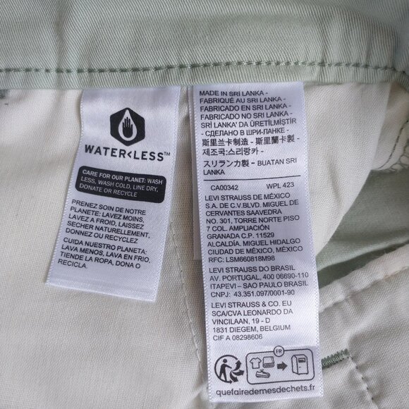 Levi's Women's Essential Chino Ankle Pants Mid Rise in Sea Foam Green NWT - Picture 8 of 13